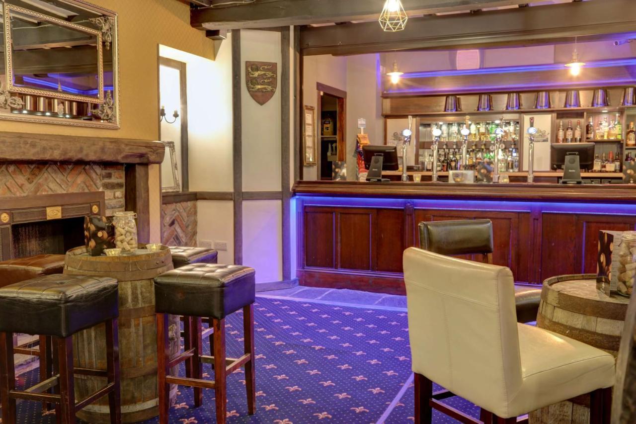 Rogerthorpe Manor Hotel Понтефракт Экстерьер фото