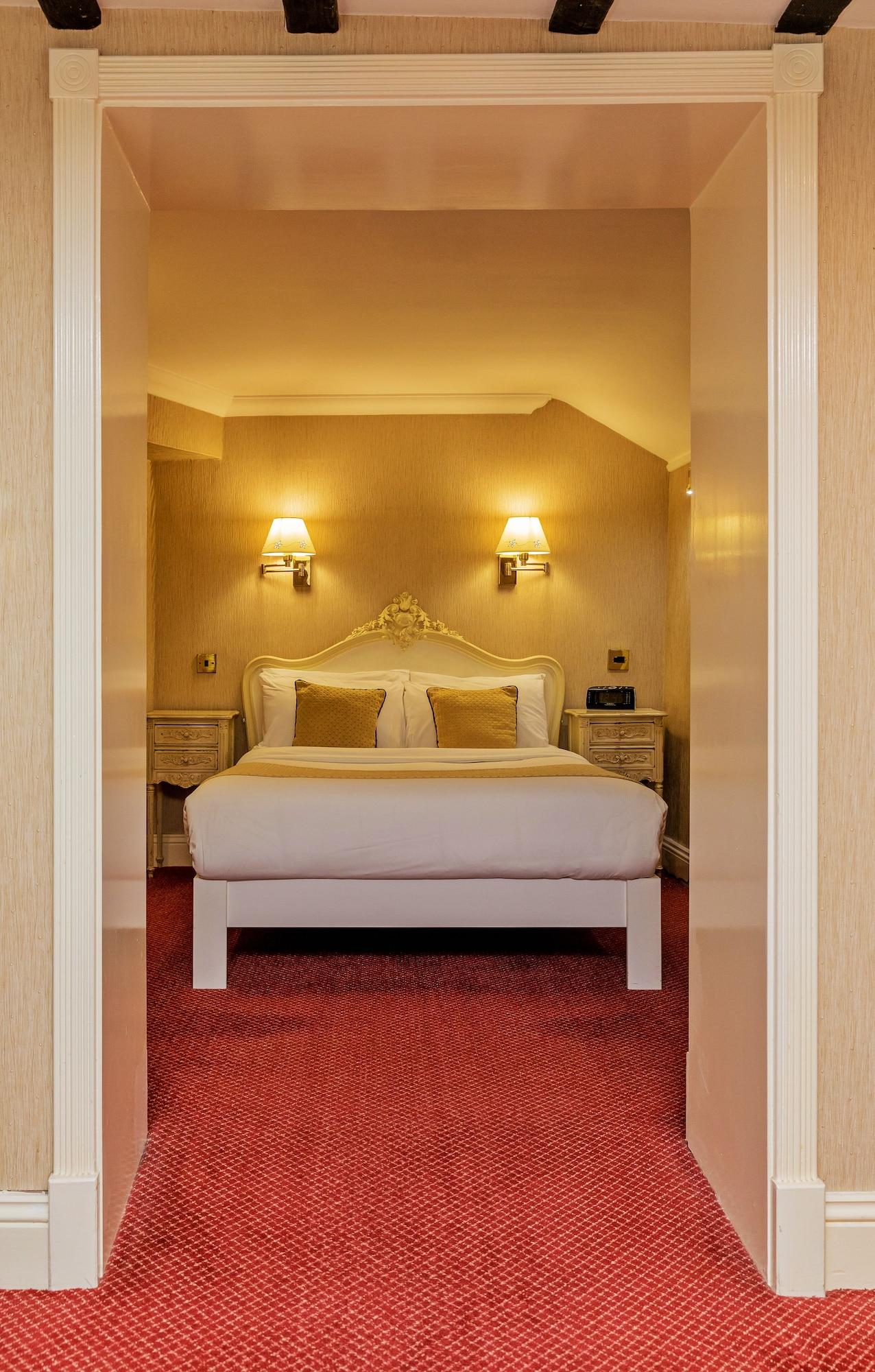 Rogerthorpe Manor Hotel Понтефракт Экстерьер фото